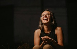 一觉醒来脸歪了？也要警惕脑部问题，绝非“小问题”