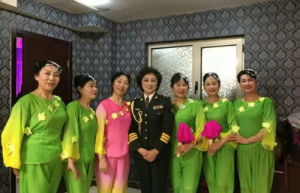 黎柳如荣获拾遗传承“传统民歌非物质文化遗产传承师”称号